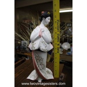 Hakata Bisque Japanese Doll Geisha Maidens Shiki Ori Snowflake